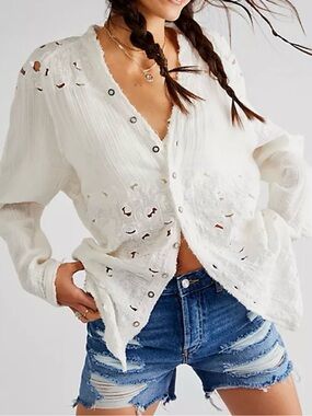 NWOT Free People Summer Daydream Cutwork Lace Button Down Blouse Top White Sz S